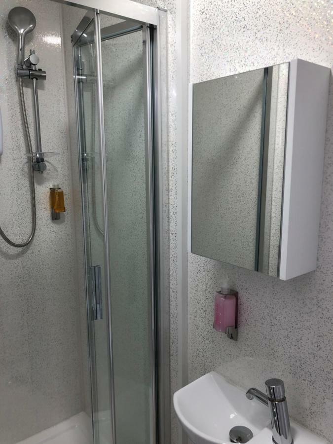 קארדיף Wisestay מראה חיצוני תמונה