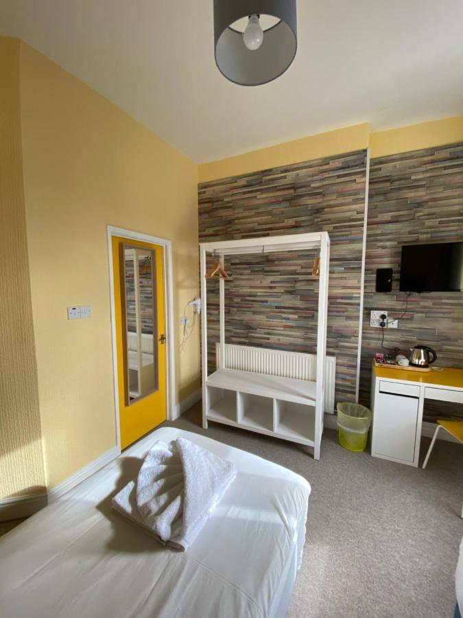 קארדיף Wisestay מראה חיצוני תמונה